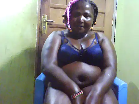 Sweetythighs online show from 2, 7, 2026