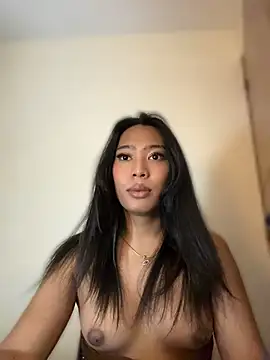 hugecock tamira online show from 6, 7, 2026