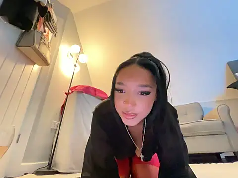 Caramelbbyxx online show from 14, 6, 2026
