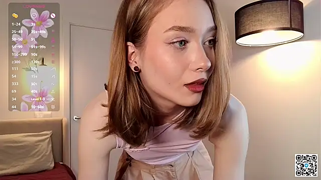 Snapshot of CassieVale chatting on 19, 6, 2026 CassieVale online show from 19, 6, 2026