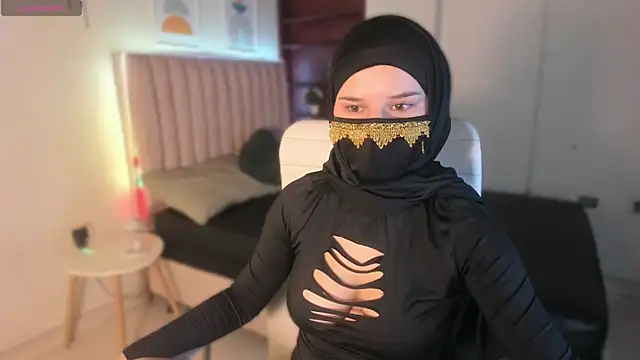  SweetAmira  online show from 29, 5, 2026