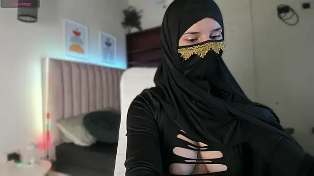  SweetAmira  online show from 11, 6, 2026