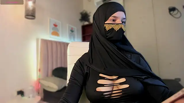  SweetAmira  online show from 15, 6, 2026