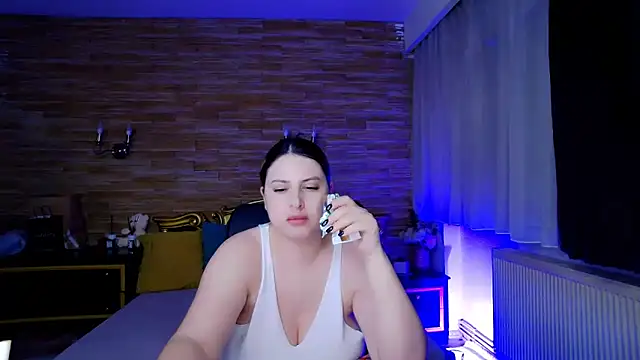 MiraHaze online show from 17, 2, 2025