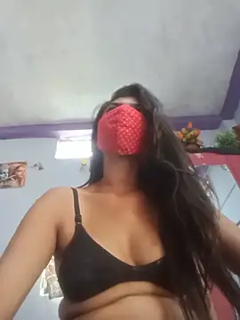Snapshot of naughty-nishaa chatting on 18, 6, 2026 naughty-nishaa online show from 18, 6, 2026