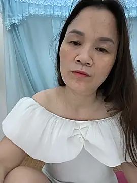 Snapshot of Lye_lovely chatting on 8, 7, 2026 Lye lovely online show from 8, 7, 2026