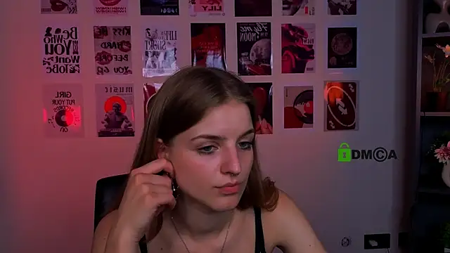 Snapshot of prettyamyyy chatting on 17, 7, 2026 prettyamyyy online show from 17, 7, 2026