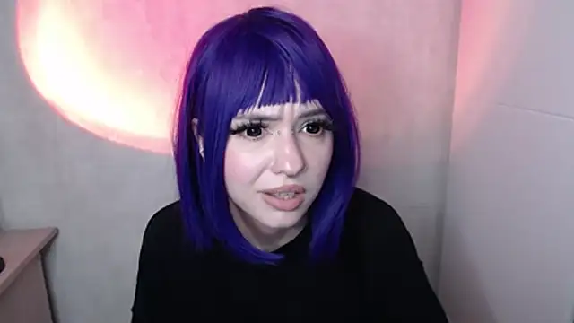YunaLeaf online show from 5, 8, 2026
