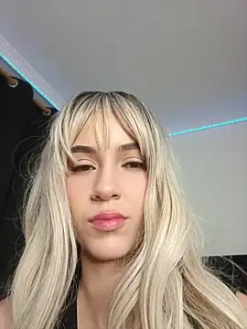 Snapshot of sofi_diaz1 chatting on 13, 7, 2026 sofi diaz1 online show from 13, 7, 2026