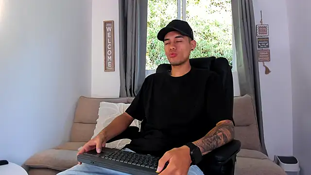 NickCopeer  online show from 2, 6, 2026