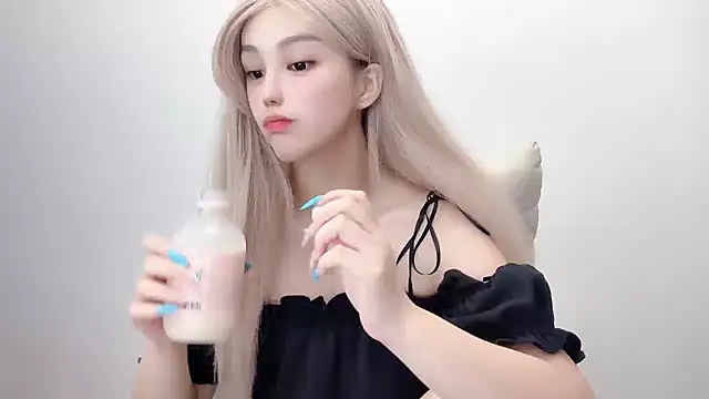jiangjiang2005 online show from 9, 7, 2026