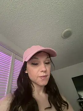 Snapshot of cynGoddess chatting on 27, 5, 2026 cynGoddess online show from 27, 5, 2026