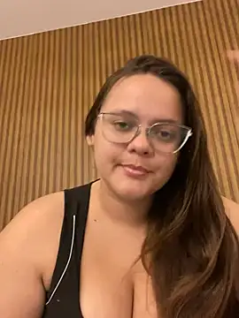 Laryssinha 69 online show from 3, 7, 2026
