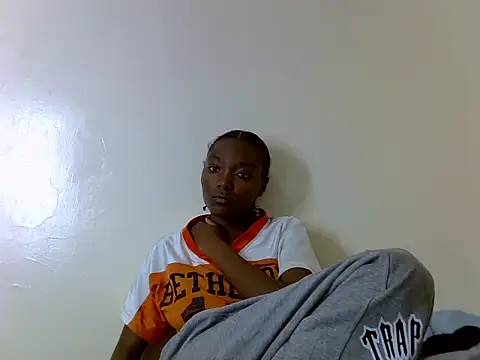 Tasha Arianah online show from 18, 7, 2026