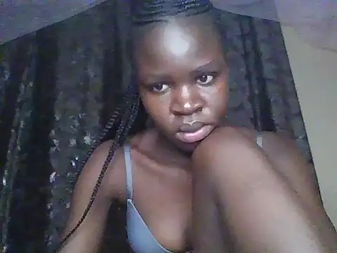 Snapshot of small_diva chatting on 28, 6, 2026 small diva online show from 28, 6, 2026