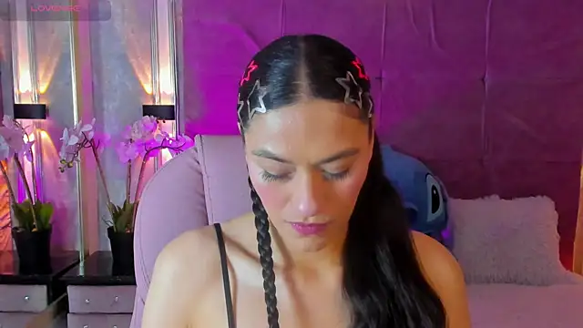 Snapshot of Stushaa chatting on 14, 6, 2026 Stushaa online show from 14, 6, 2026