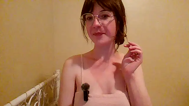 Snapshot of vierarune chatting on 1, 6, 2026 vierarune online show from 1, 6, 2026