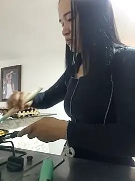 DaniRivers  online show from 14, 7, 2026