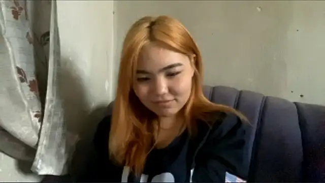 Snapshot of Molly_Teddy chatting on 22, 6, 2026 Molly Teddy online show from 22, 6, 2026
