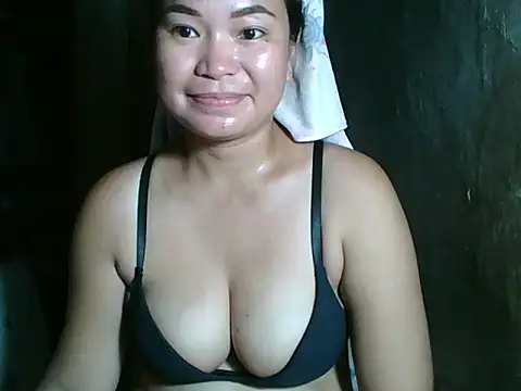 Snapshot of xxslutasian69xx chatting on 12, 6, 2026 xxslutasian69xx online show from 12, 6, 2026