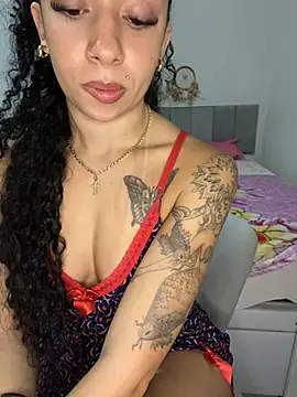 Snapshot of Sereia_camgirl chatting on 27, 5, 2026 Sereia camgirl online show from 27, 5, 2026