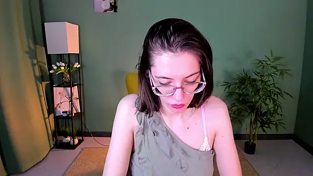 eva sicret online show from 11, 6, 2026