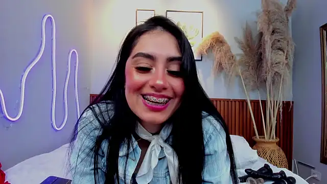 Snapshot of CARLA_FERRERM chatting on 16, 6, 2026 CARLA FERRERM online show from 16, 6, 2026