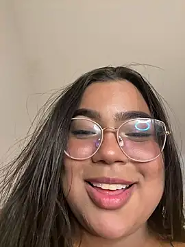 Snapshot of emily_morgam chatting on 7, 7, 2026 emily morgam online show from 7, 7, 2026