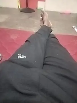 Snapshot of bossmagi chatting on 10, 10, 2025 bossmagi online show from 10, 10, 2025