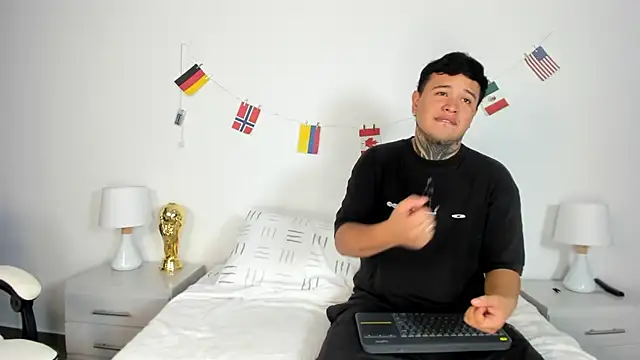 burning diamond   online show from 24, 6, 2026