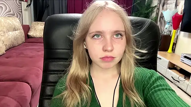 Snapshot of AnnyRocky chatting on 12, 7, 2026 AnnyRocky online show from 12, 7, 2026