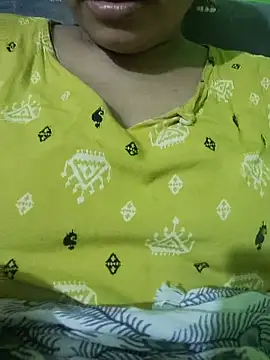 Snapshot of Curvy_shivani chatting on 26, 6, 2026 Curvy shivani online show from 26, 6, 2026