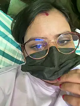 Snapshot of Curvy_shivani chatting on 8, 7, 2026 Curvy shivani online show from 8, 7, 2026