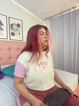 LilMoon  online show from 30, 6, 2026