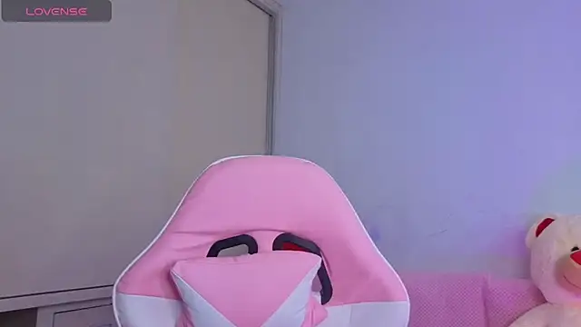 Snapshot of dolliemma chatting on 5, 6, 2026 dolliemma online show from 5, 6, 2026