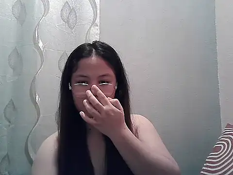 ThePrettySecret online show from 27, 6, 2026