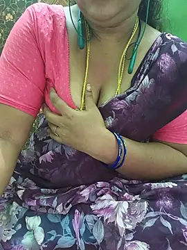 Snapshot of Tamil-kaviya98 chatting on 31, 7, 2026 Tamil-kaviya98 online show from 31, 7, 2026
