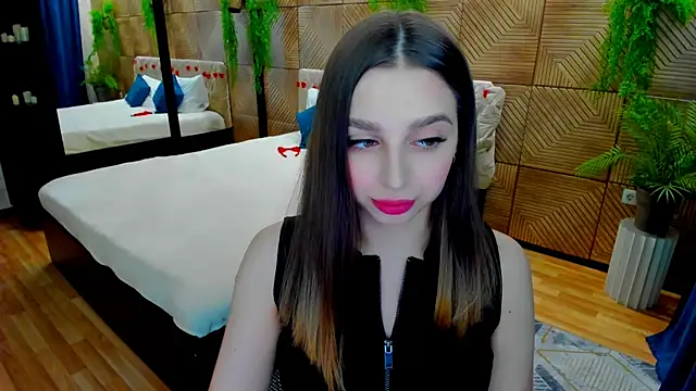 FlirtySpark online show from 25, 6, 2026