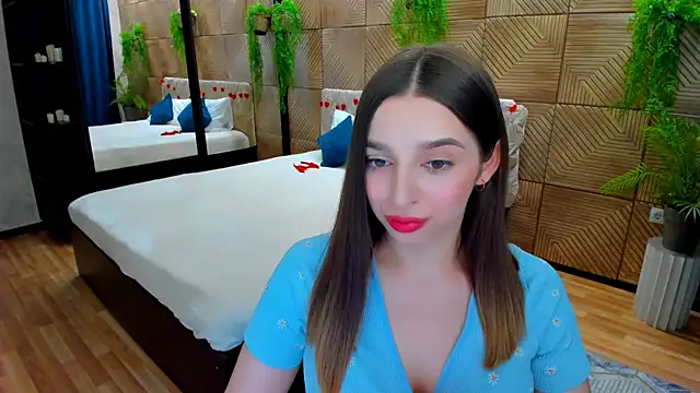 FlirtySpark online show from 12, 7, 2026