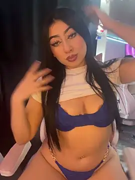 Snapshot of KittyKaee_ chatting on 13, 6, 2026 KittyKaee online show from 13, 6, 2026