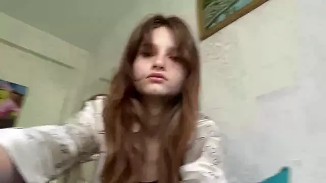 Snapshot of HeIen_cute chatting on 14, 6, 2026 HeIen cute online show from 14, 6, 2026