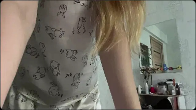 Snapshot of HeIen_cute chatting on 14, 7, 2026 HeIen cute online show from 14, 7, 2026