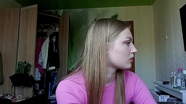 Snapshot of NorineGressett chatting on 14, 6, 2026 NorineGressett online show from 14, 6, 2026