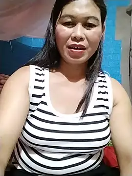 Snapshot of -Hatybi- chatting on 5, 6, 2026 -Hatybi- online show from 5, 6, 2026