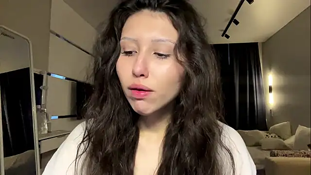 Snapshot of Alicekitty67 chatting on 7, 6, 2026 Alicekitty67 online show from 7, 6, 2026