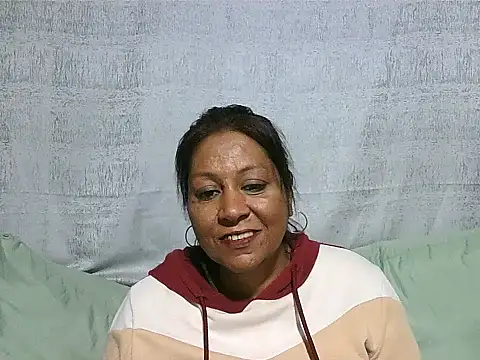 IndianSexyMilf69 online show from 16, 6, 2026