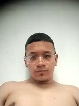 Snapshot of -Moreno__Hot chatting on 31, 5, 2026 -Moreno Hot online show from 31, 5, 2026