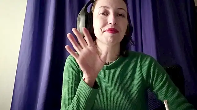 Snapshot of Julixta chatting on 16, 6, 2026 Julixta online show from 16, 6, 2026