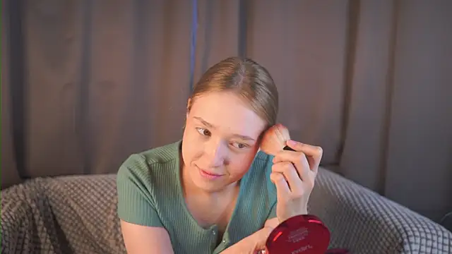 Snapshot of BeulaThorngren chatting on 30, 5, 2026 BeulaThorngren online show from 30, 5, 2026