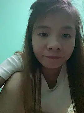 Snapshot of bi_kute9x chatting on 30, 5, 2026 bi kute9x online show from 30, 5, 2026